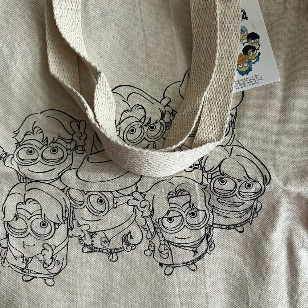 NWT Minions Cream Canvas Tote Bag with Cartoon Design